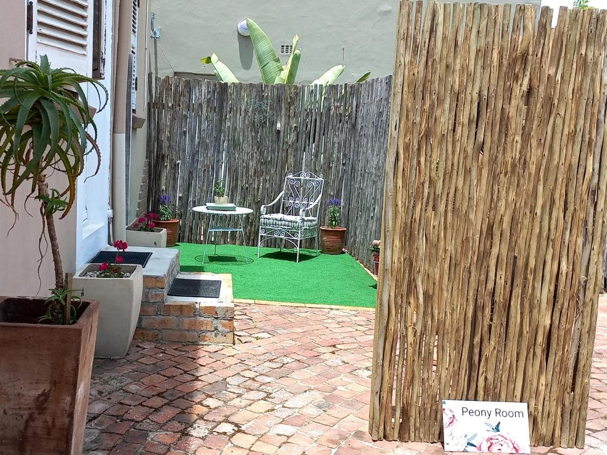 Peony Luxury Room With Wifi And Own Entrance Stellenbosch Exterior photo